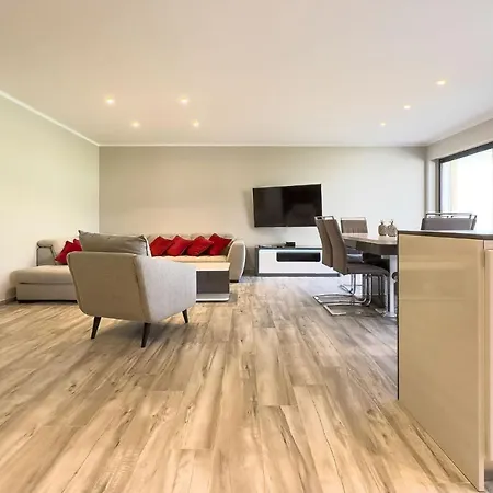 Le First By Winsome Destination * Cannes