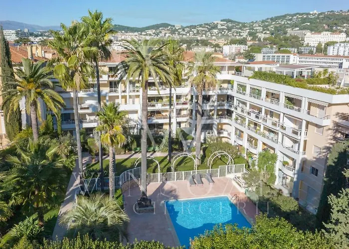 Le First By Winsome Destination Apartamento