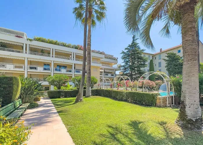 Apartamento Le First By Winsome Destination *