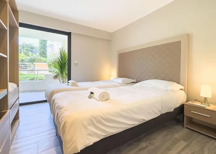 Le First By Winsome Destination * Cannes